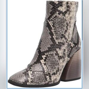 Circus by Sam Edelman Gray Snakeskin Heeled Boots